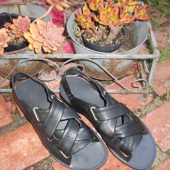 rag & bone Shoes - Ultra Cool Rag & Bone Wide Leather Elda Sandals 38